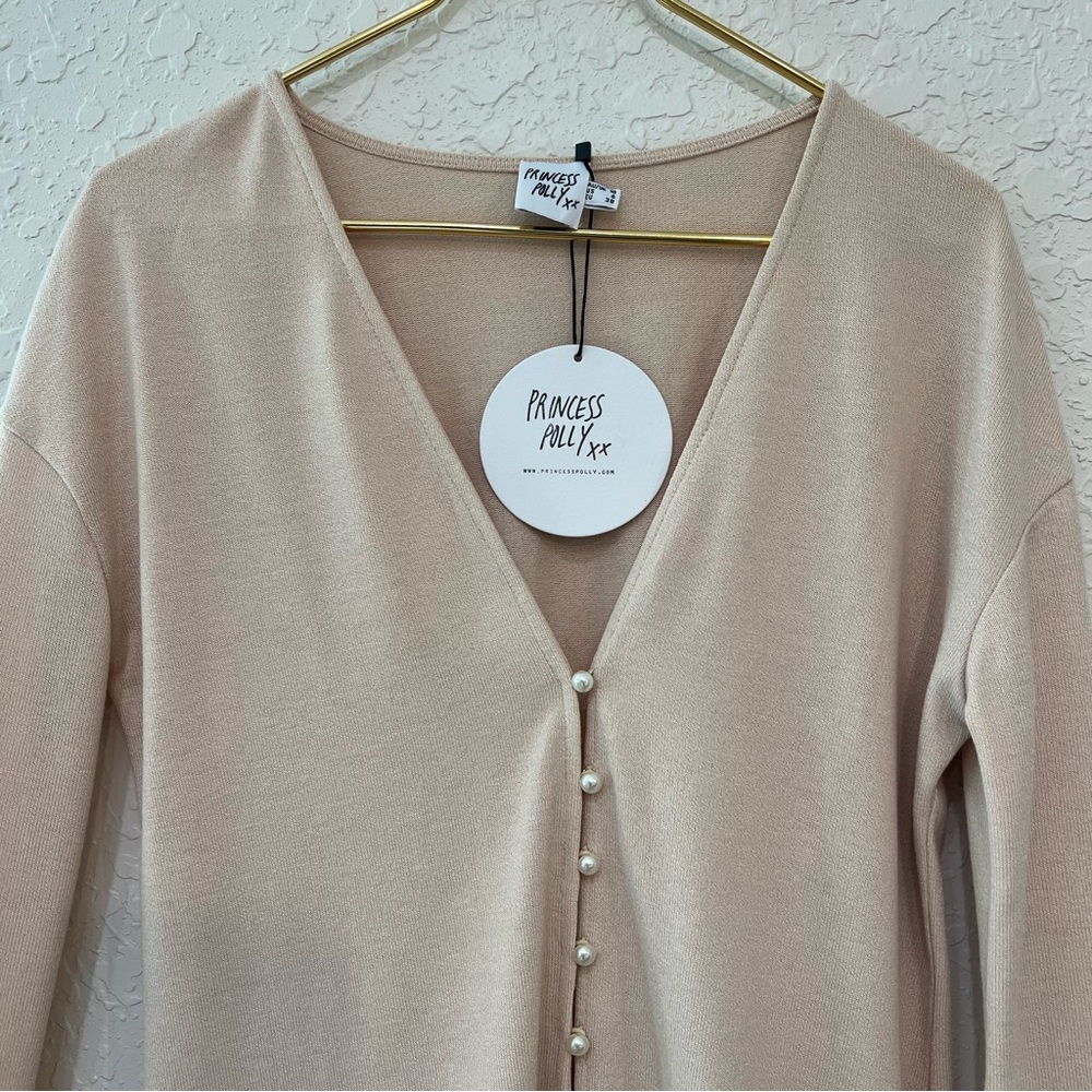 Princess Polly Macy Cardigan Beige Pearl Button Front Size 6 NWT - Picture 5 of 10
